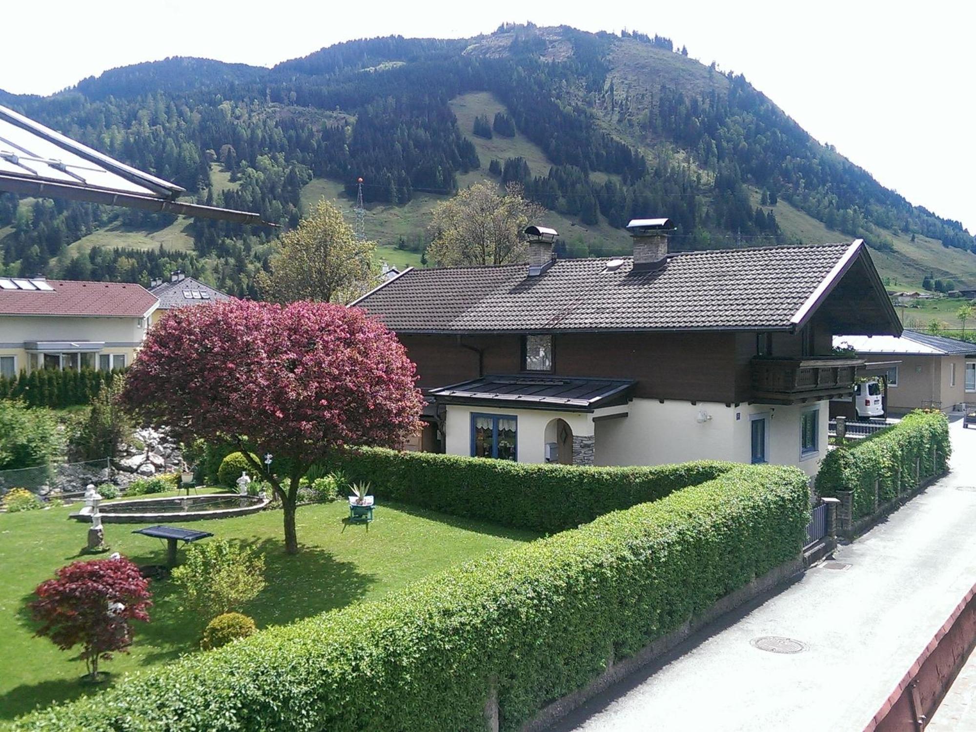 Detached Chalet Close To The Ski Area Βίλα Fusch an der Glocknerstraße Εξωτερικό φωτογραφία
