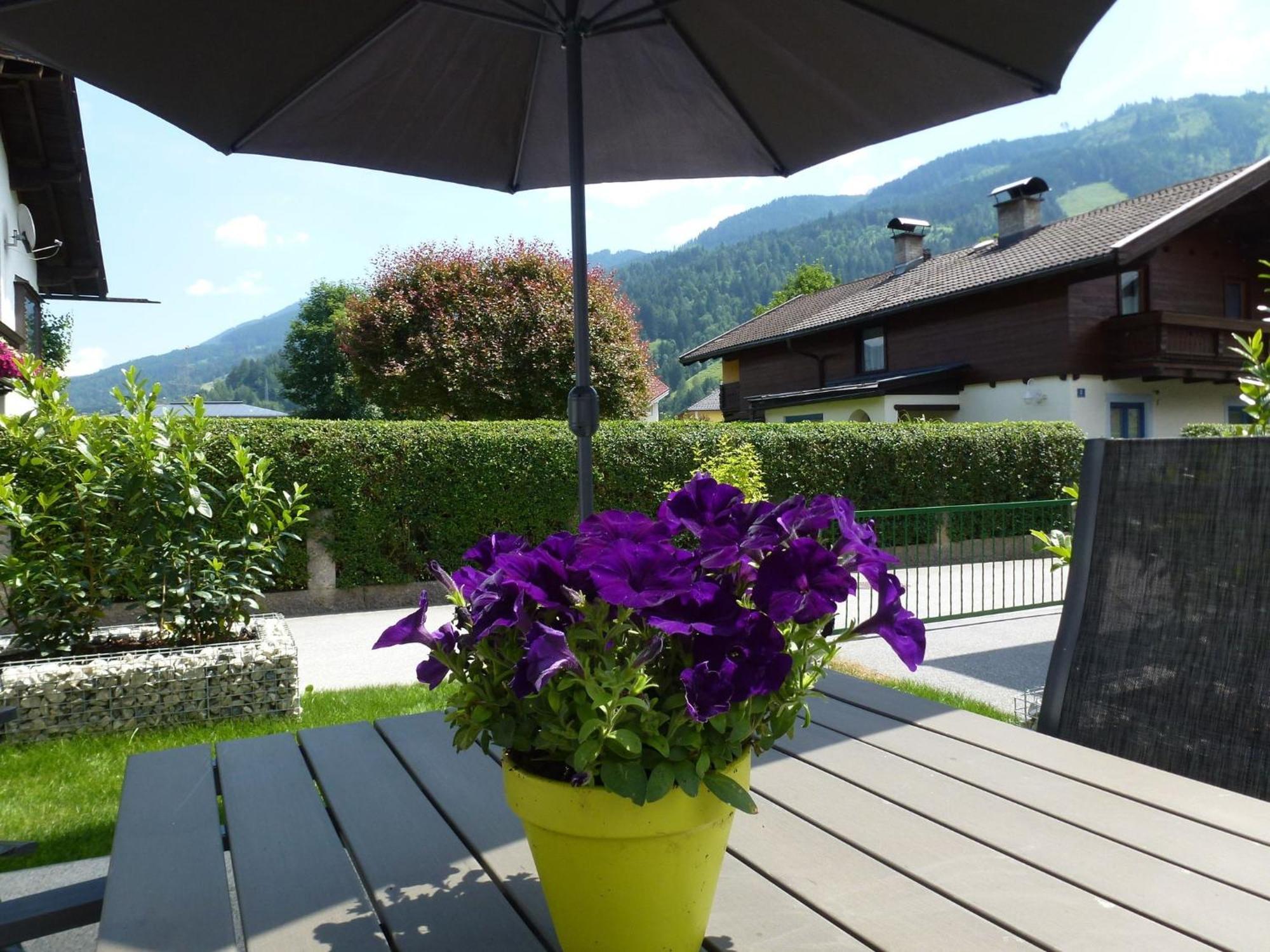 Detached Chalet Close To The Ski Area Βίλα Fusch an der Glocknerstraße Εξωτερικό φωτογραφία